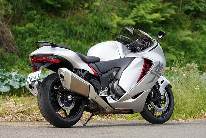 【スズキ GSX1300R 隼（ハヤブサ） 試乗記】アグレッシブ＆スムーズな性能は、まさしく正常的進化の03画像