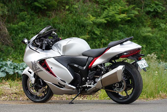 【スズキ GSX1300R 隼（ハヤブサ） 試乗記】アグレッシブ＆スムーズな性能は、まさしく正常的進化の06画像