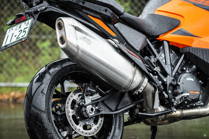 【KTM 1290スーパーアドベンチャーS/R 試乗記】ACCで高速クルーズがさらに楽で安全に！ガチオフ仕様の「R」も過激に優しく全方位進化！の17画像