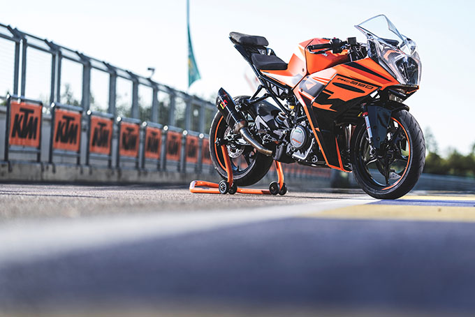 【KTM RC 390 試乗記】多くの人を受け入れるライトウェイトスーパースポーツの03画像