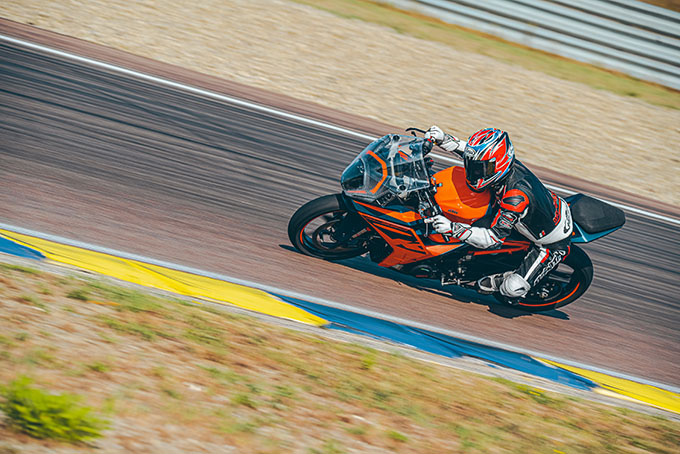 【KTM RC 390 試乗記】多くの人を受け入れるライトウェイトスーパースポーツの10画像