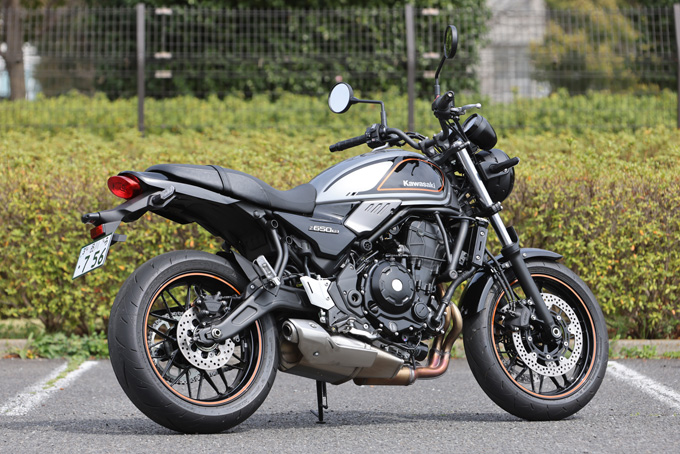 【カワサキ Z650RS 試乗記】飽きのこないデザインと乗りやすいキャラクターを持った“相棒感”のあるレトロスポーツの02画像