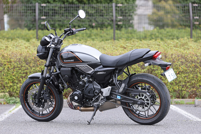 【カワサキ Z650RS 試乗記】飽きのこないデザインと乗りやすいキャラクターを持った“相棒感”のあるレトロスポーツの04画像