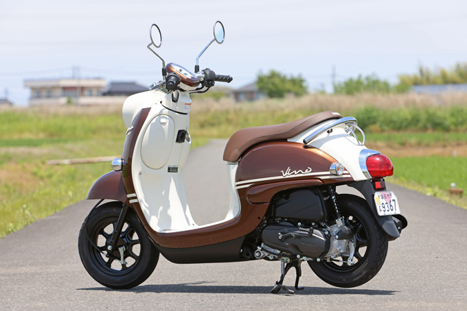 【ヤマハ ビーノ試乗記】レトロポップなデザインで愛され続けるヤマハのロングセラー50ccスクーターの04画像