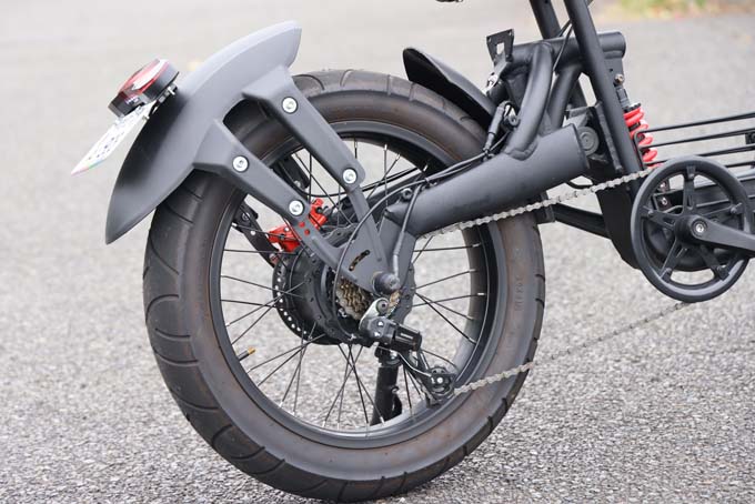 【コスウェル ミライS 試乗記】長距離走行が可能なファットタイプのスタイリッシュ電動バイクの25画像