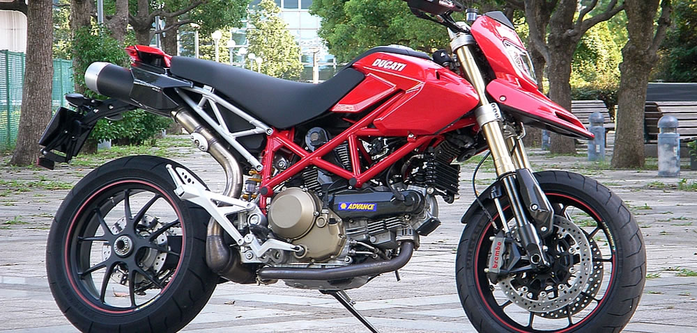 ドゥカティ Hypermotard 1100S