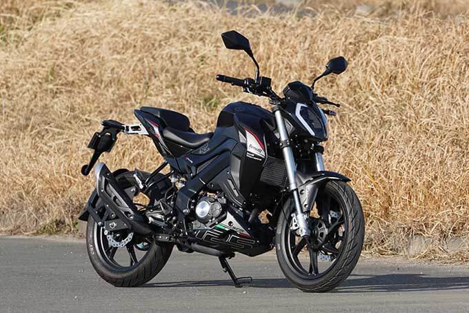 【ベネリ 125S 試乗記】精悍なスタイルが魅力のモダンネイキッドの02画像