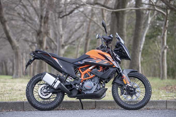 【KTM 390 ADVENTURE SW 試乗記】スポークホイールとライドモード追加でオフロードへの適性が増した390の01画像