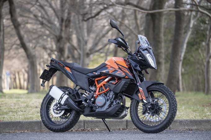 【KTM 390 ADVENTURE SW 試乗記】スポークホイールとライドモード追加でオフロードへの適性が増した390の03画像