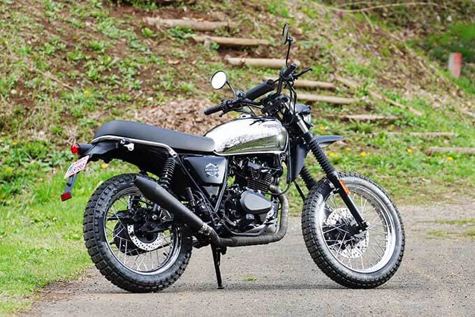 【ブリクストン フェルスベルク125XC 試乗記】眺めて良し乗って良し、ライフスタイル型ホビーバイクの02画像