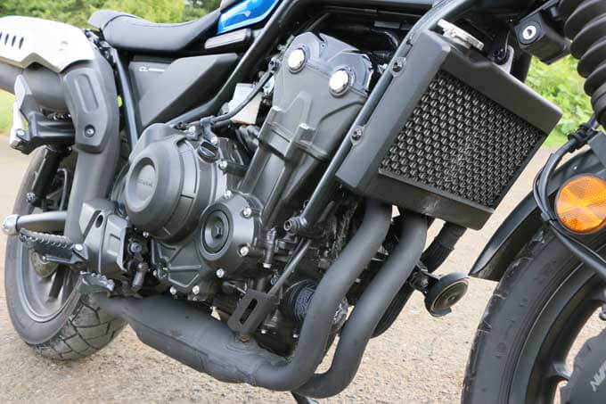 【ホンダ CL500 試乗記】250とは異なる乗り味に仕上がった良質なネイキッド 09画像