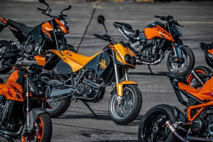 【KTM 390デューク 海外試乗記】全てが新しい第3世代、洗練された走りでスポーツ純度もワンランクアップの20画像