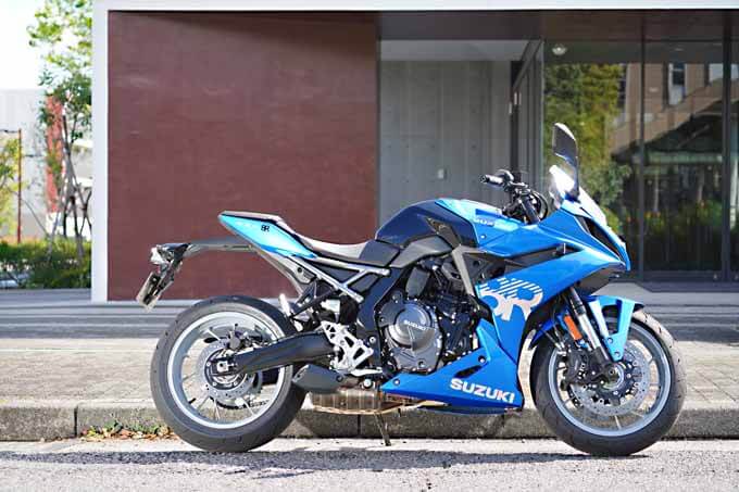 【スズキ GSX-8R 試乗記】心地よさをもたらすカギは人間味の強さだの11画像