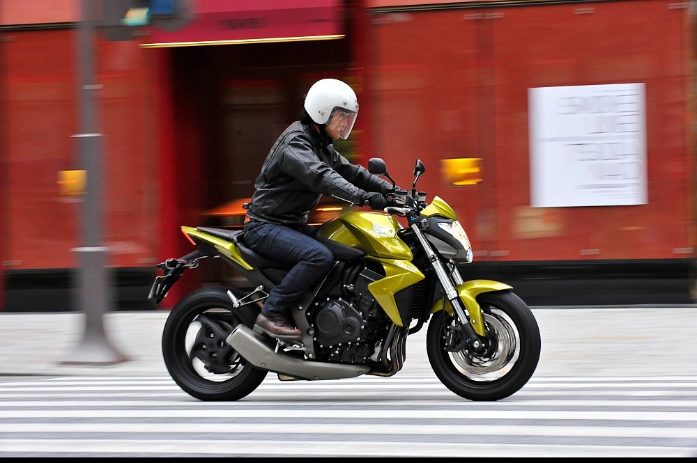  ホンダ  CB1000R