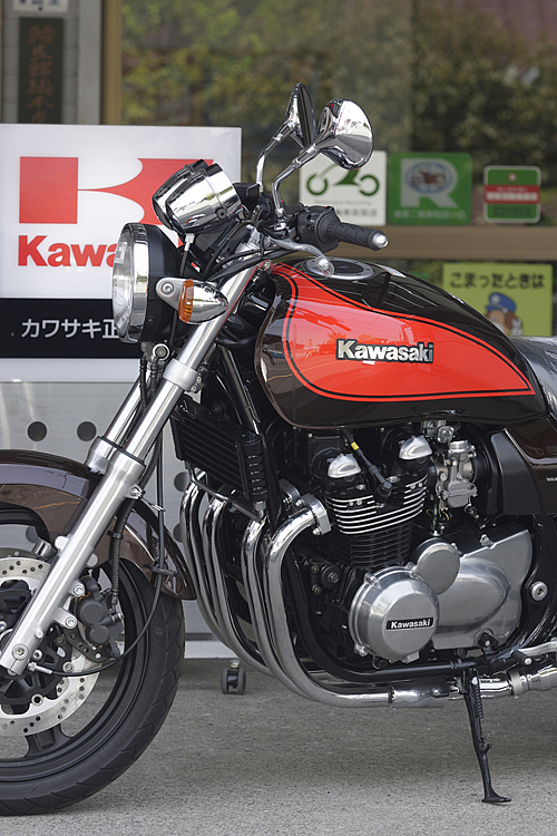 ゼファー750 テールランプ 220-40079 カワサキ 純正  バイク 部品 ZR750C ZEPHYR750 コンディション良好 割れ欠け無し 品薄 車検 Genuine:22326004