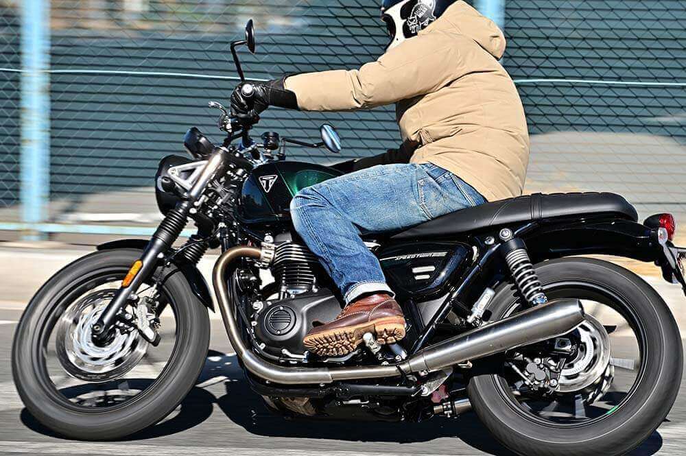 【WESCO JOBMASTER×TRIUMPH SPEED TWIN 900】ウエスコのレースアップブーツ「ジョブマスター」＆トライアンフのベストセラーモデル「スピードツイン900」 04画像