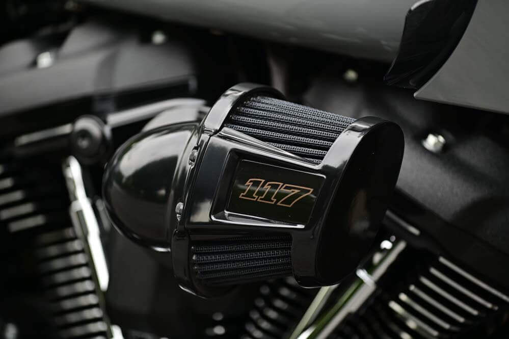 【WESCO BOSS×H-D LOW RIDER ST】ウエスコのエンジニアブーツ「ボス」＆ハーレーのスポーツツーリングモデル「ローライダーST」 03画像