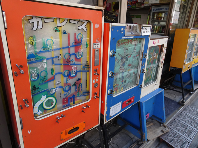 ゆるカブ第百四十八回「10円ゲーム機健在の駄菓子屋さんへGO！」02画像