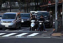 他のバイクでも信号待ち中に会話することはありましたが、静止中は無音なので、バイクに乗っていることを忘れるくらいです。