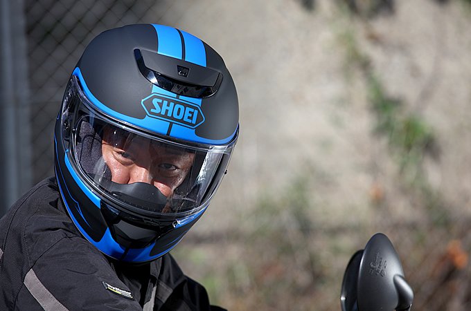 SHOEI QWEST BLOODFLOW バイク用品インプレッション バイクブロス ...