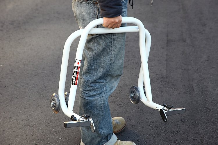 J-TRIP はじめてスタンド バイク用品インプレッション バイク