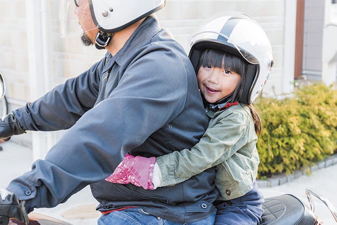 キッズヘルメットを手に入れて子どもと2人で思い出作りしようの画像