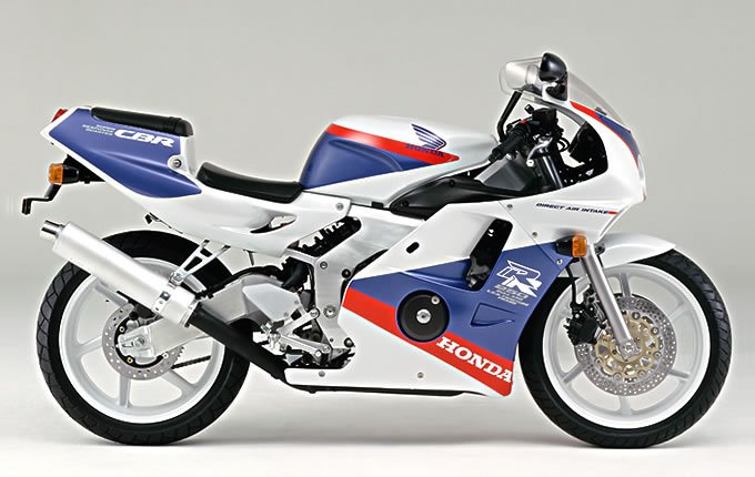 ホンダ Cbr250rr バイク購入ガイド バイクブロス