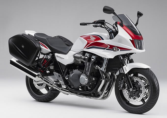 ホンダ CB1300 SUPER TOURINGの画像