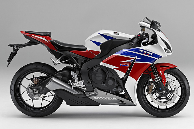 ホンダ CBR1000RR（2014）の画像