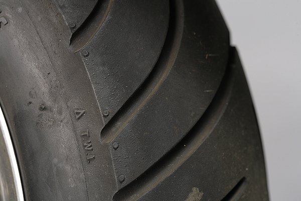 タイヤの日常点検とメンテナンス バイク基本整備実践 バイクブロス マガジンズ タイヤの日常点検とメンテナンス バイク基本整備実践 バイクブロス マガジンズ