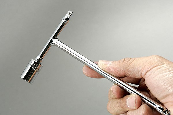ソケットツールのバリエーション その２ 工具の使い方実践 バイクブロス・マガジンズ