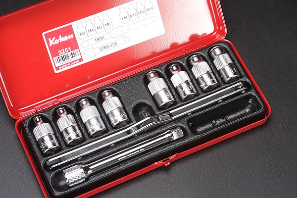 ソケットツールのバリエーション その3 工具の使い方実践 バイクブロス・マガジンズ ソケットツールのバリエーション その3 工具の使い方実践 バイクブロス・マガジンズ