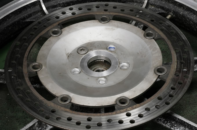 第2回 カワサキW650キャストホイール化【Z400J用装着編 第2回 カワサキW650キャストホイール化【Z400J用装着編