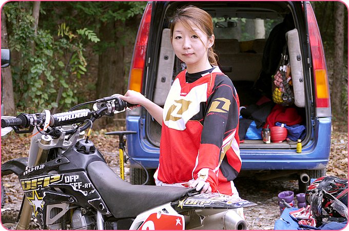 かずよさんとホンダ CRF150R2