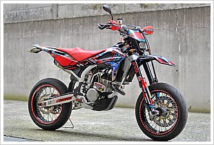 ハスクバーナ SM250R IE