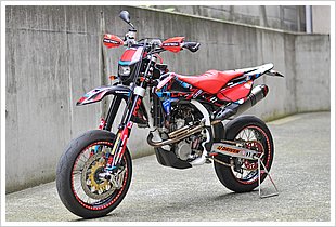 ハスクバーナ SM250R IE