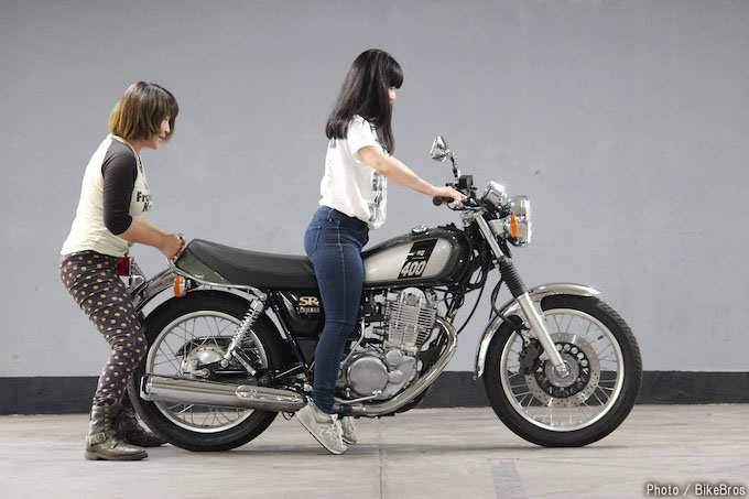 SR400 シート 紺M ヤマハ 純正  バイク 部品 1JR RH01J 破れ無し コンディション良好 品薄 希少品 車検 Genuine:22308024