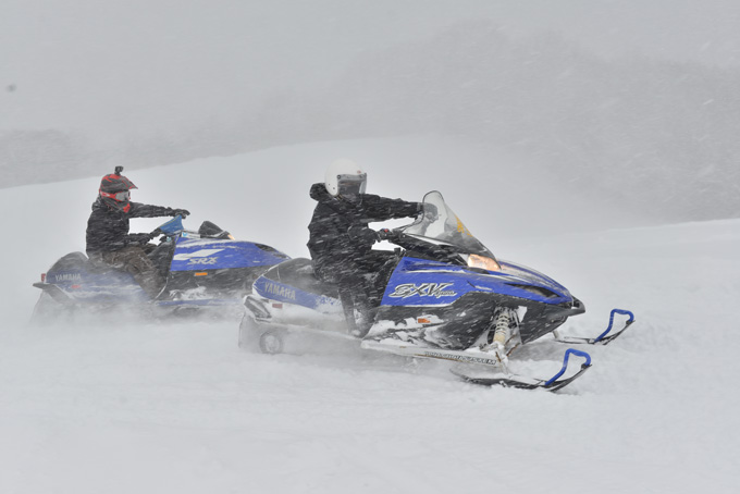 バイク好きならこの冬、絶対にトライしたいスノーモービルの画像20