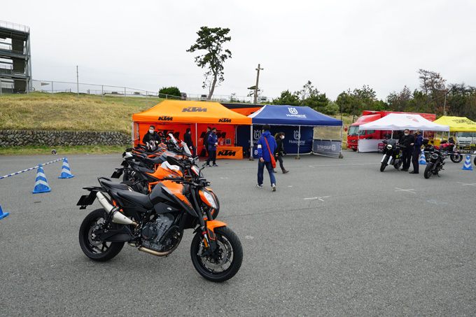 人気の輸入バイクが一堂に会する！ 第7回JAIA輸入二輪車試乗会・展示会レポートの画像01