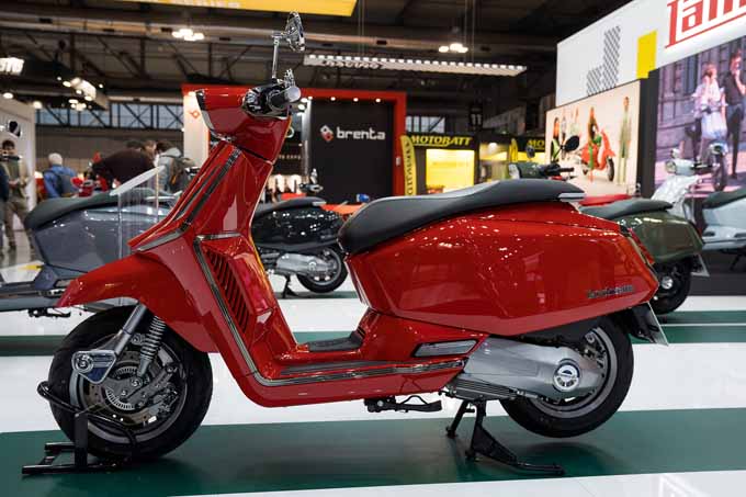 【ミラノモーターサイクルショー2022(EICMA2022）レポート】ロイヤルエンフィールドのスーパーメテオ650やブラフシューペリアのDAGGERなど世界初公開の外国車を紹介の画像30"