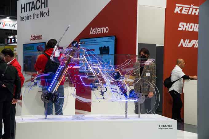 【ミラノモーターサイクルショー2022(EICMA2022）レポート】先進運転支援システムや小型電動バイクのシステムソリューションを展開した日立アステモの画像02"