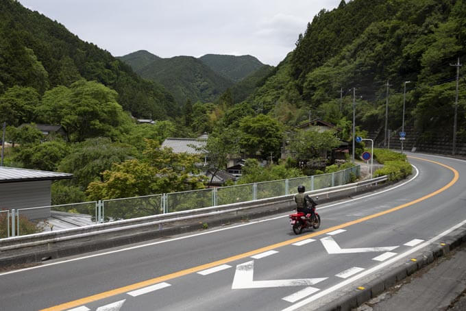 【関東ツーリングスポット紹介 埼玉県秩父】バイクとアニメと大自然の画像02