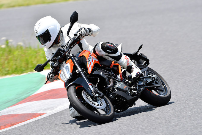 バイクをズバっと“言い”斬り！／KTM 7車種をひと言インプレ!!の画像