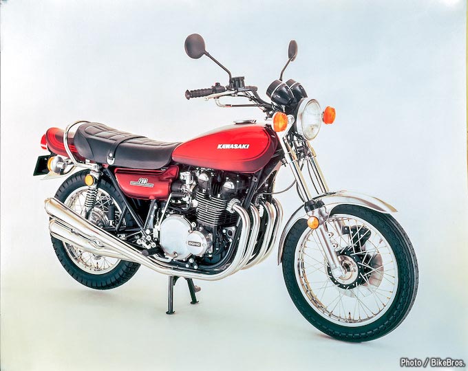 社旗をはためかせ走るプレスライダー／バイク全盛期'80年代回想コラム・プレスライダー編の画像