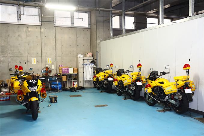 働くバイクはいろいろ！ トンネル内の緊急事態に現場へ急行／首都高パトロール バイク隊 黄バイ 前編の画像