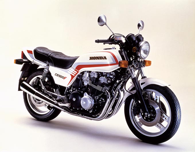 ホンダ・CB-Fヒストリー1982年編／前後サスやホイールが変わるシリーズ最大の変更の画像