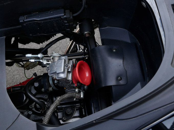 マジェスティエンジン搭載で速さを追求したシグナスのカスタム画像