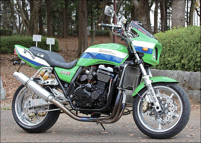 カワサキ ZRX1100R