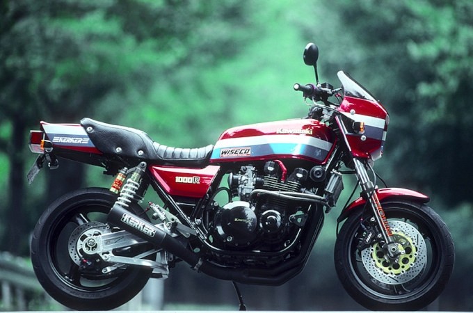 CLASS FOUR ENGINEERING / Z1000R カスタム写真