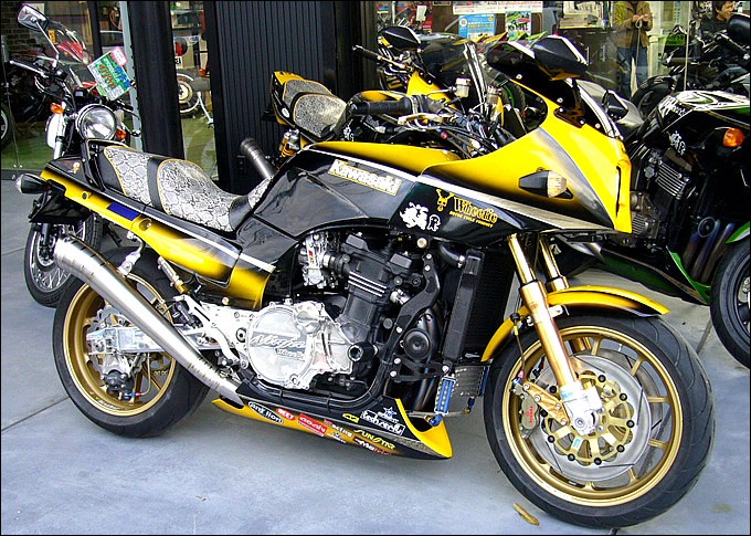 カワサキ GPZ900R